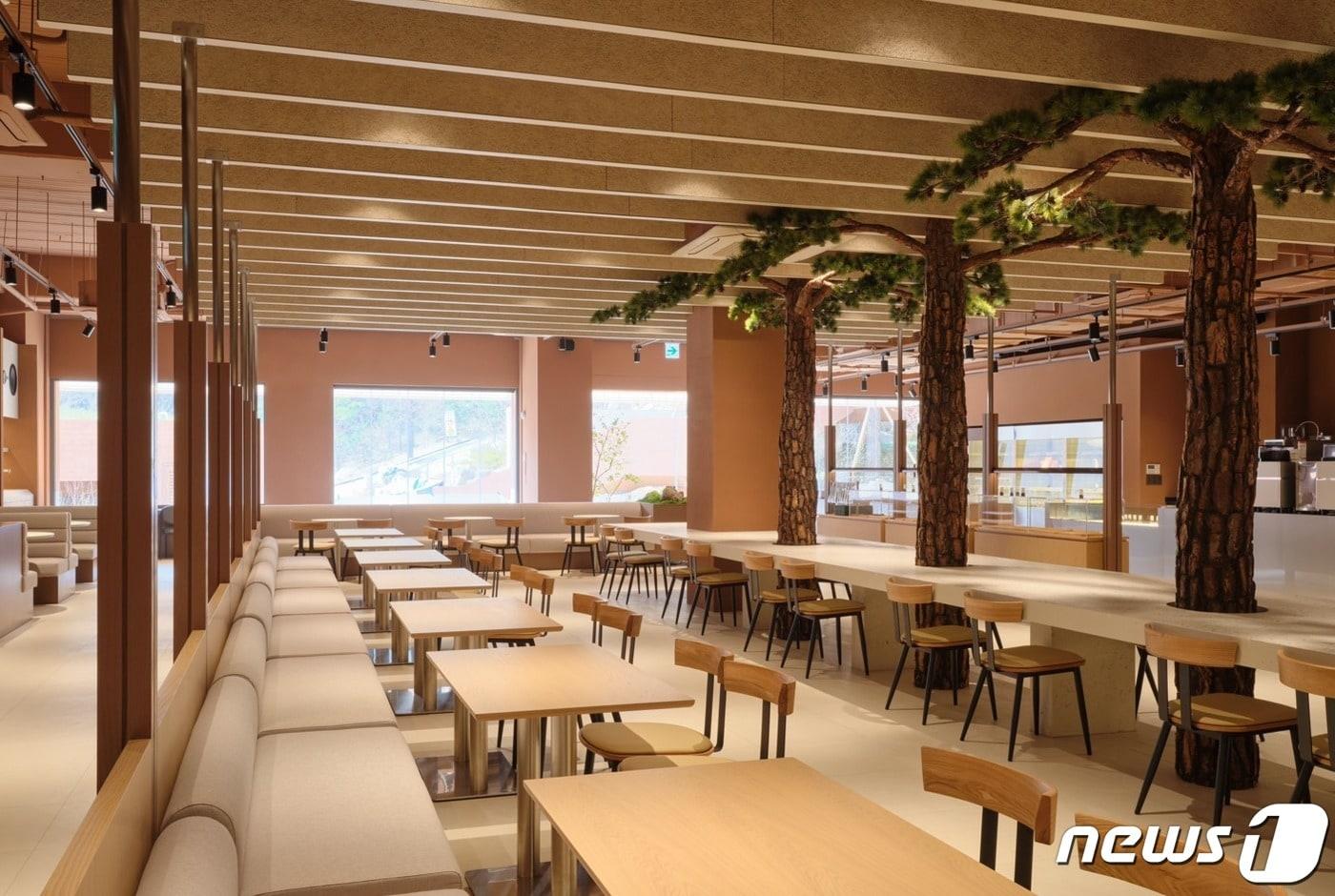 살아 숨 쉬는 생태 자연을 모티브로 한 카페&베이커리 '시드 그린'(화담숲 제공)