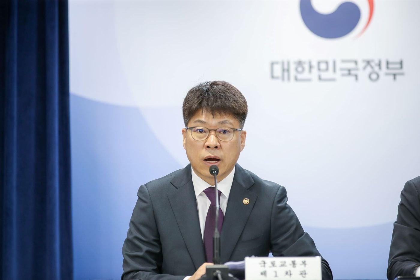 본문 이미지 - 진현환 국토교통부 1차관이 19일 정부서울청사에서 열린 민생토론회 사후브리핑에서 발언하고 있다.(국토교통부 제공)