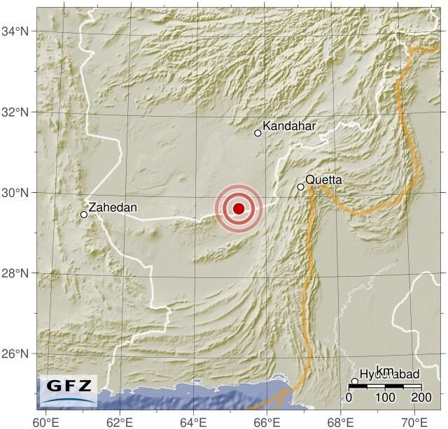 본문 이미지 - 20일(현지시간) 파키스탄서 발생한 지진 진앙지가 빨간 원으로 표기돼 있다. 2024.03.20/