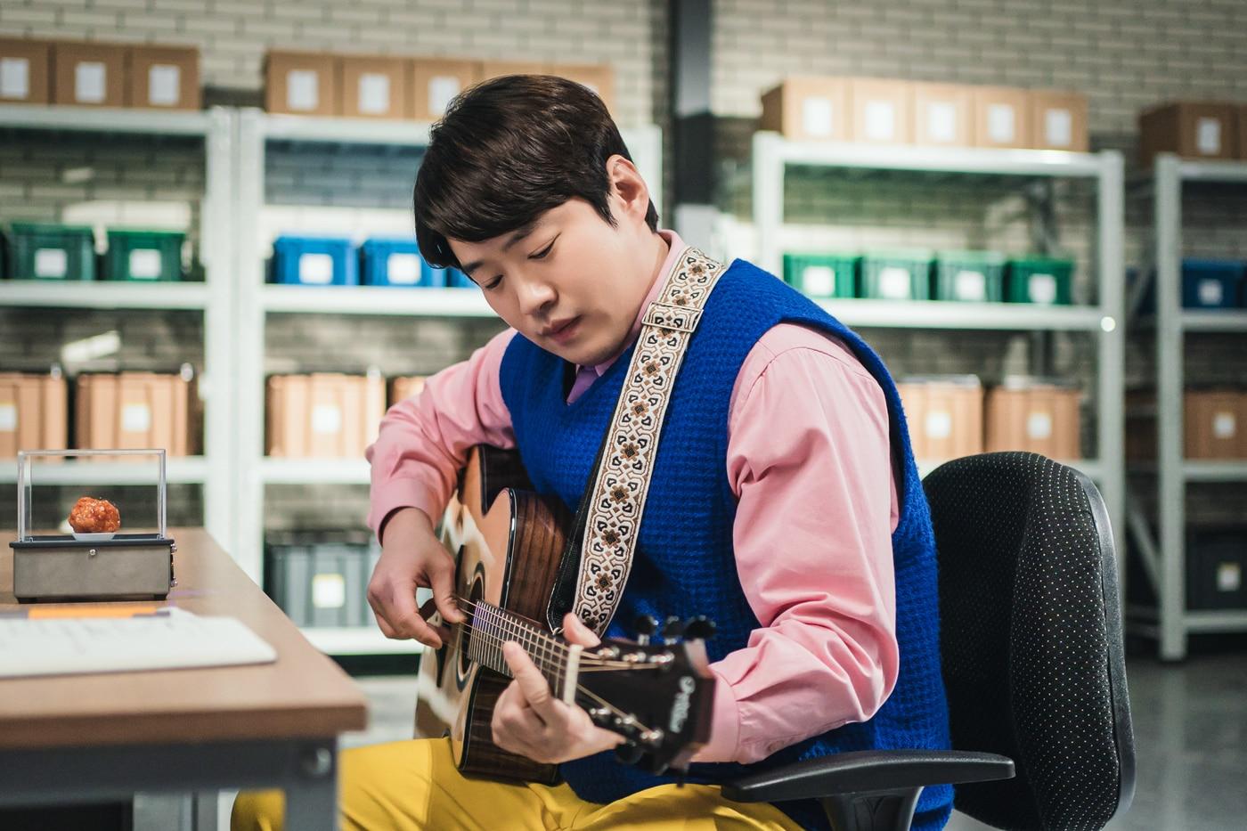 본문 이미지 - 배우 안재홍 / 넷플릭스 닭강정 제공