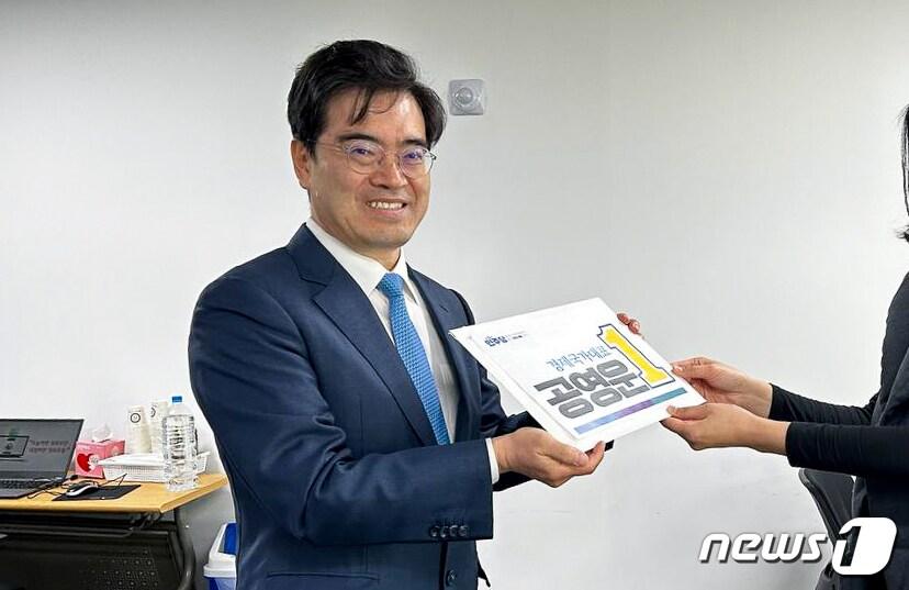 본문 이미지 - 공영운 더불어민주당 화성을 후보