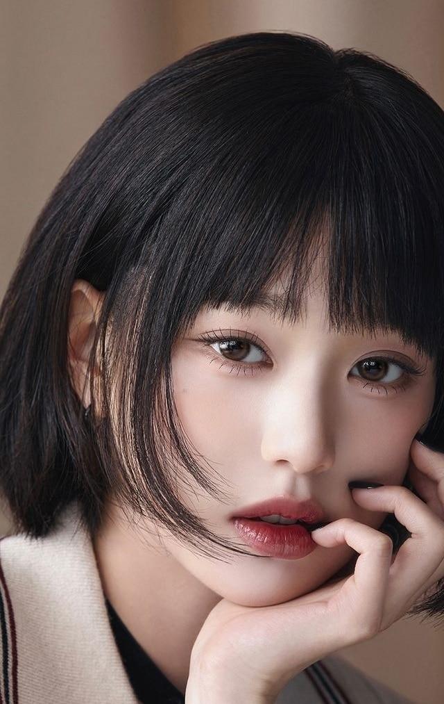 본문 이미지 - 장원영 SNS