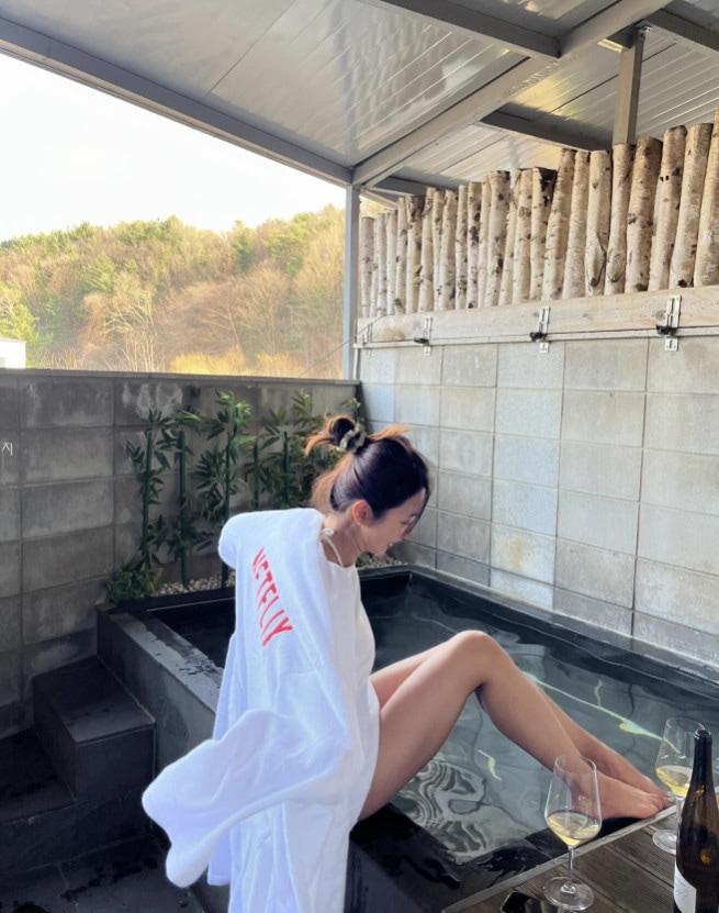 본문 이미지 - 이주빈 SNS 캡처