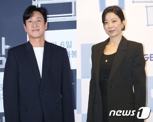 본문 이미지 - 이선균, 전혜진 부부. ⓒ 뉴스1