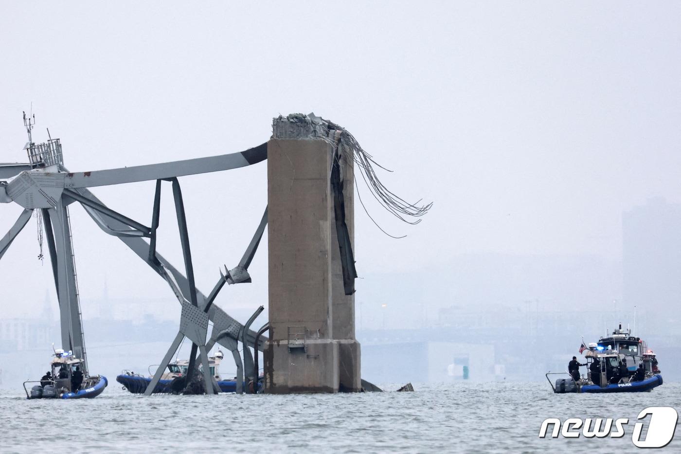 27일(현지시간) 미국 메릴랜드주 볼티모어 프랜시스 스콧 키 대교가 끊어진 모습. 2024.03.27 ⓒ 로이터=뉴스1 ⓒ News1 정지윤 기자