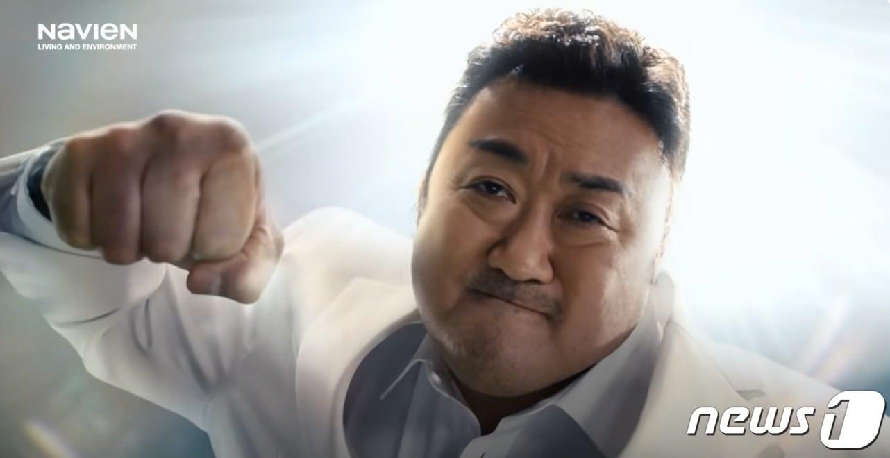 본문 이미지 -  경동나비엔 환기청정기 신규 TV광고_메인 카피 '돌고돌고돌고'(광고 영상 갈무리) 