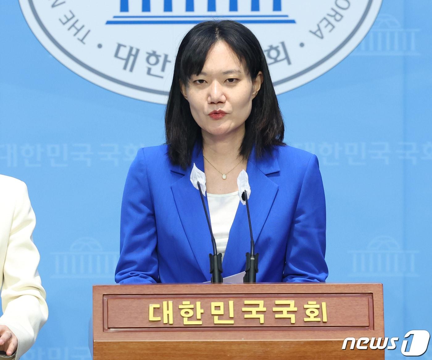 본문 이미지 - 김남희 더불어민주당 의원. 2024.3.4 ⓒ 뉴스1 송원영 기자
