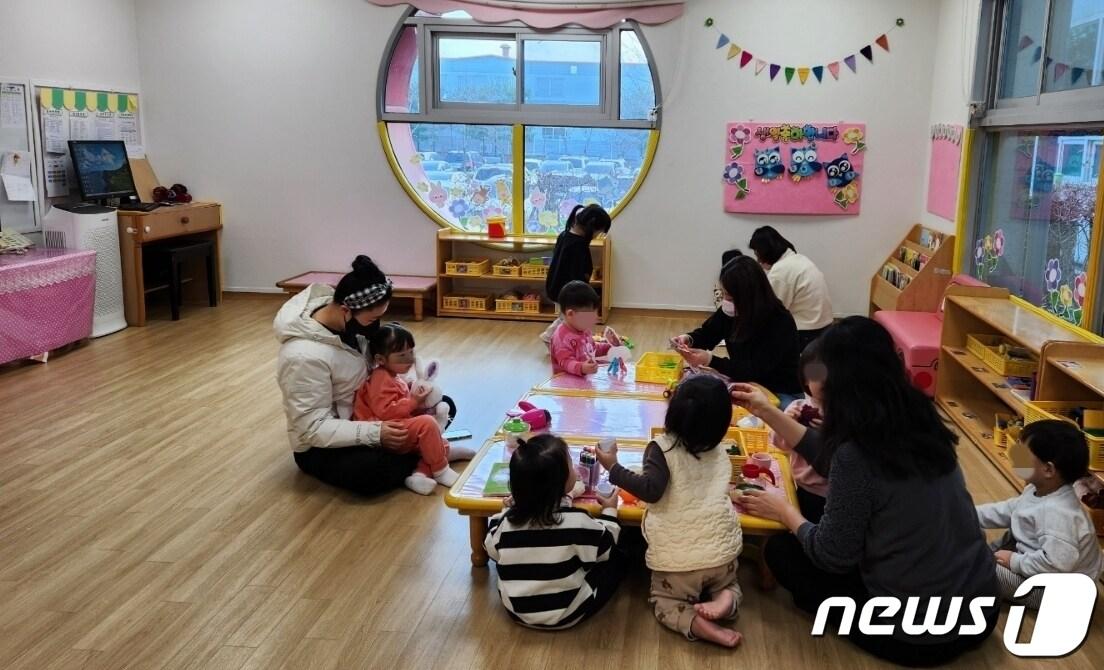 본문 이미지 - 365 돌봄 어린이집 &#40;자료사진&#41;/뉴스1 ⓒ News1 정우용 기자
