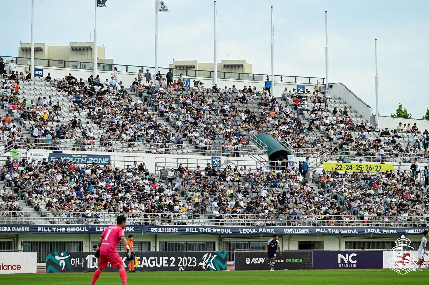  서울 이랜드의 홈구장인 목동 종합운동장(한국프로축구연맹 제공)