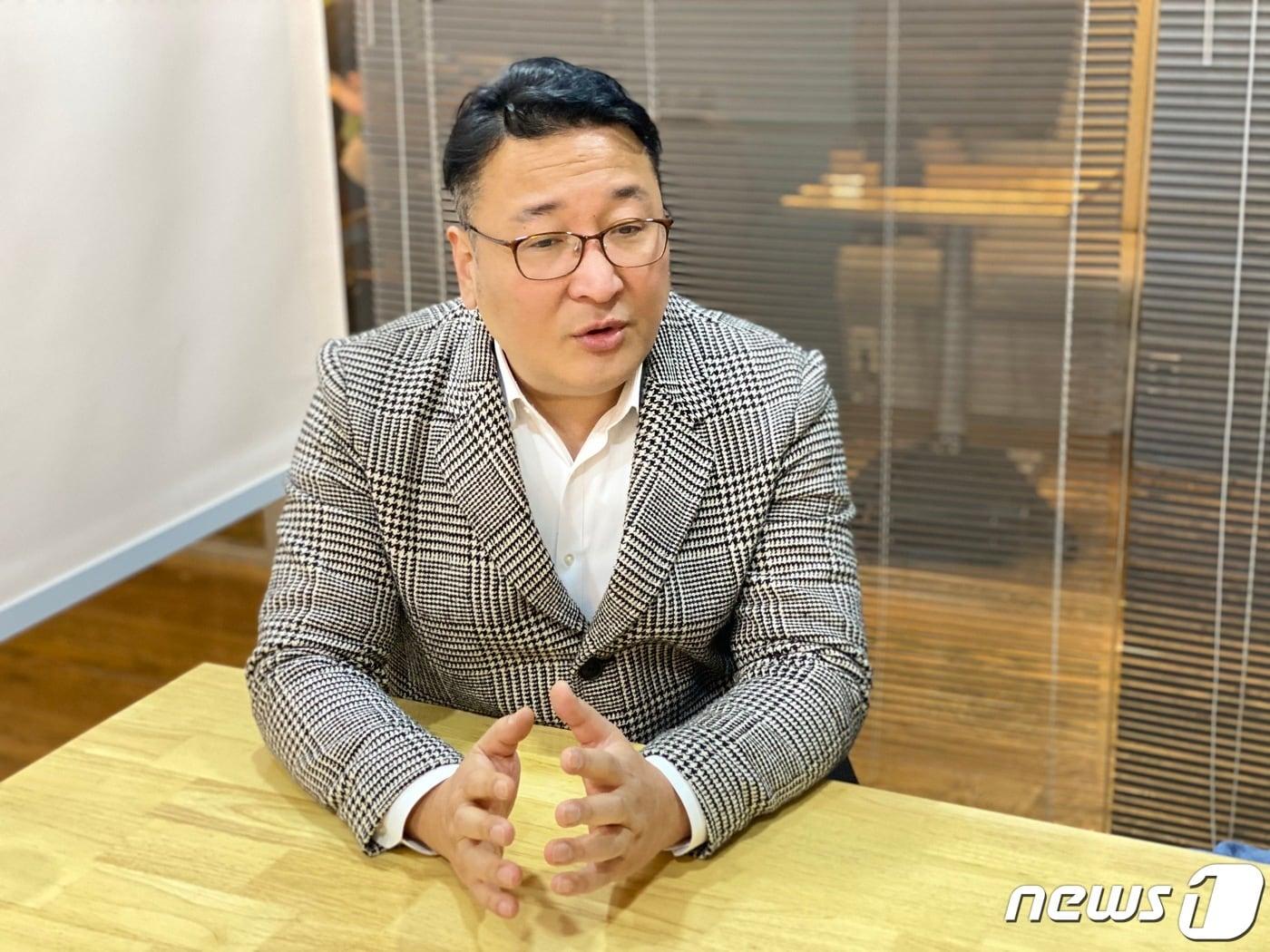 본문 이미지 - 조호연 도박없는학교 교장이 서울 중구의 한 사무실에서 뉴스1과 인터뷰를 하고 있다. 2024.2.26/뉴스1 ⓒ News1 이기범 기자