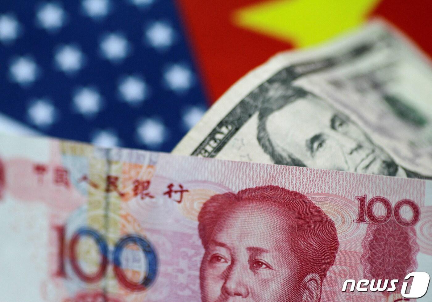 미국 달러와 중국 위안화 ⓒ 로이터=뉴스1