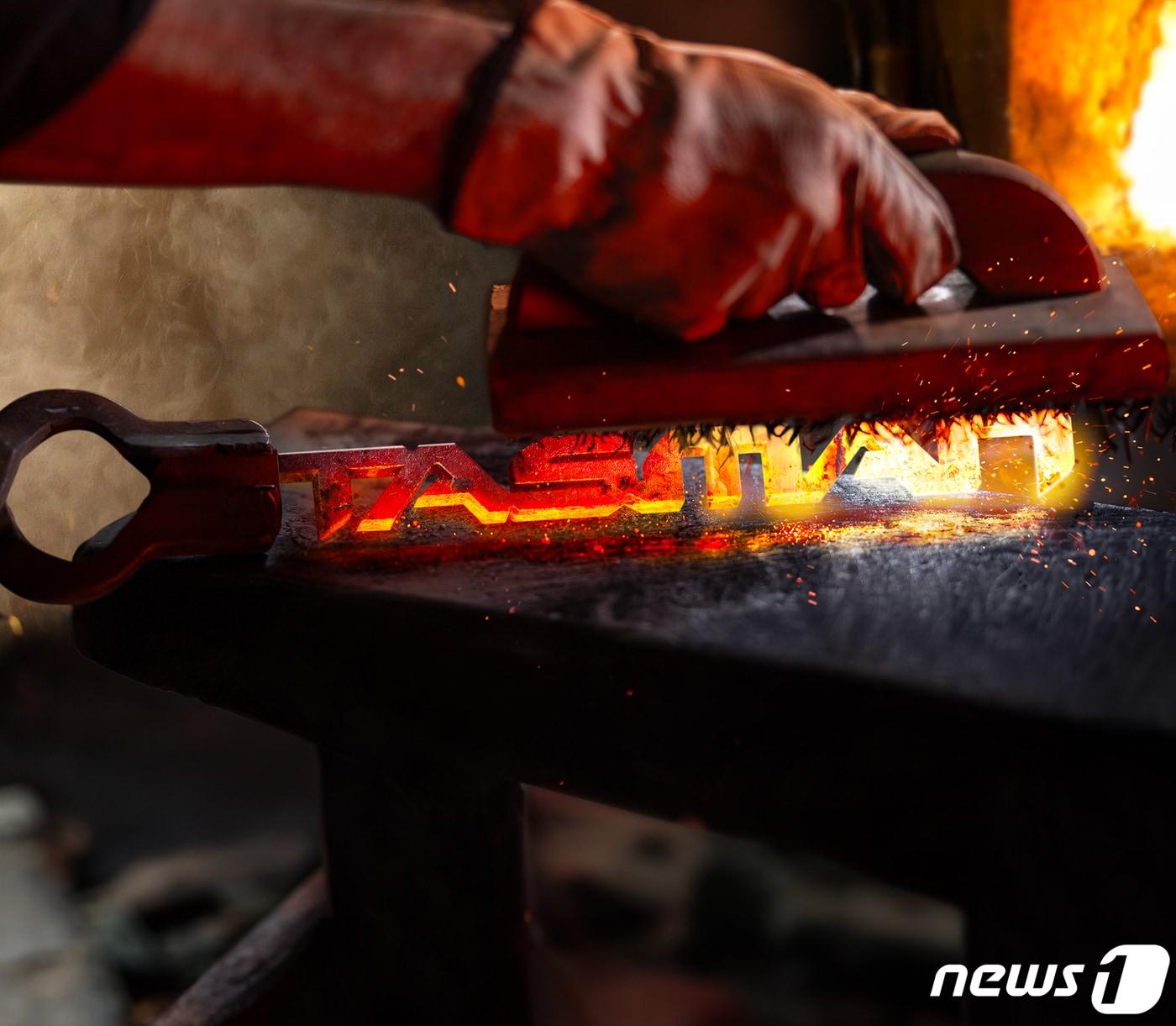 본문 이미지 -  기아는 11일 브랜드 최초의  픽업 차명 ‘더 기아 타스만(The Kia Tasman)’을 공개했다.(기아 제공)