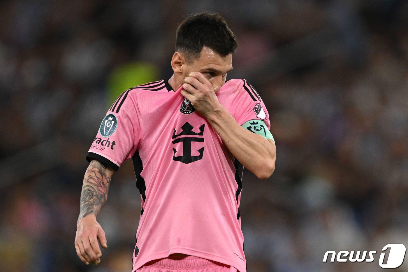 도움을 기록했지만 팀 패배를 막지 못한 리오넬 메시. ⓒ AFP=뉴스1