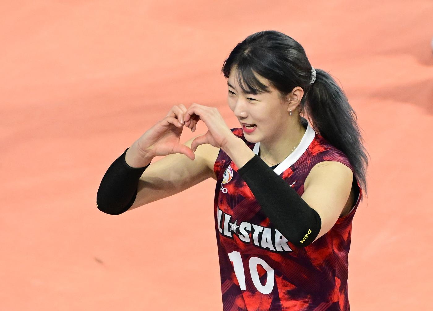 본문 이미지 - 한국도로공사로 전격 이적한 강소휘(한국배구연맹 제공)