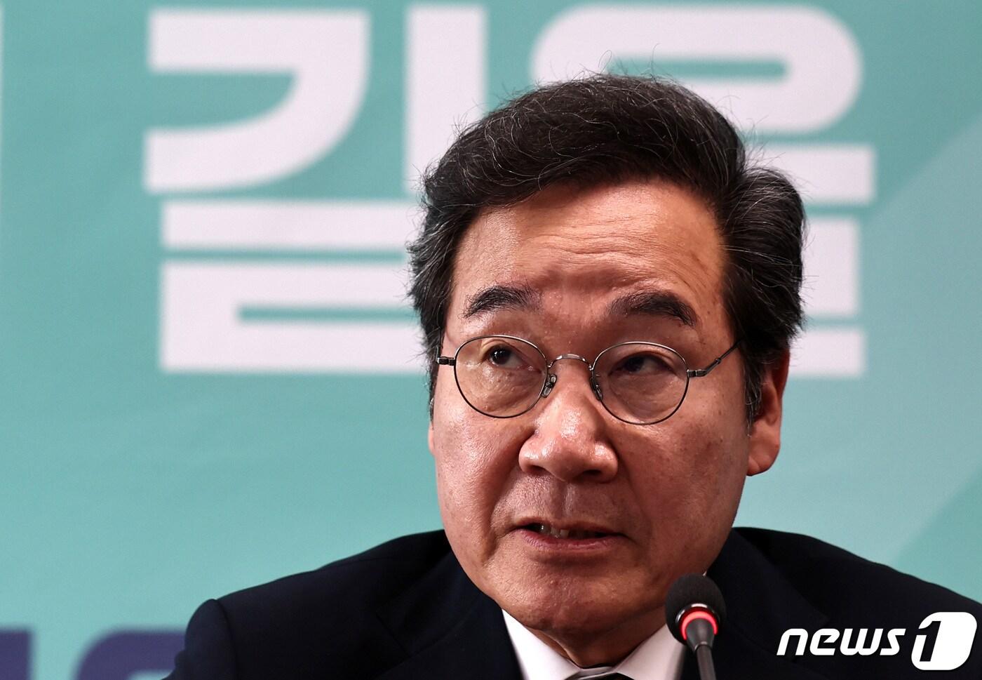 본문 이미지 - 이낙연 새로운미래 대표가 12일 오후 서울 여의도 당사에서 열린 선대위 해단식에서 발언하고 있다. 2024.4.12/뉴스1 ⓒ News1 구윤성 기자