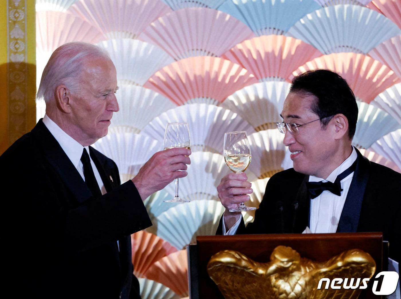 본문 이미지 - 조 바이든 미국 대통령과 기시다 후미오 일본 총리. ⓒ 로이터=뉴스1 ⓒ News1 권진영 기자