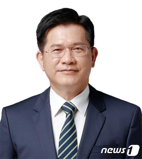 본문 이미지 - 대만 외교부장(장관)에  내정된 린자룽 총통부 비서장 . (대만 총통부 갈무리)