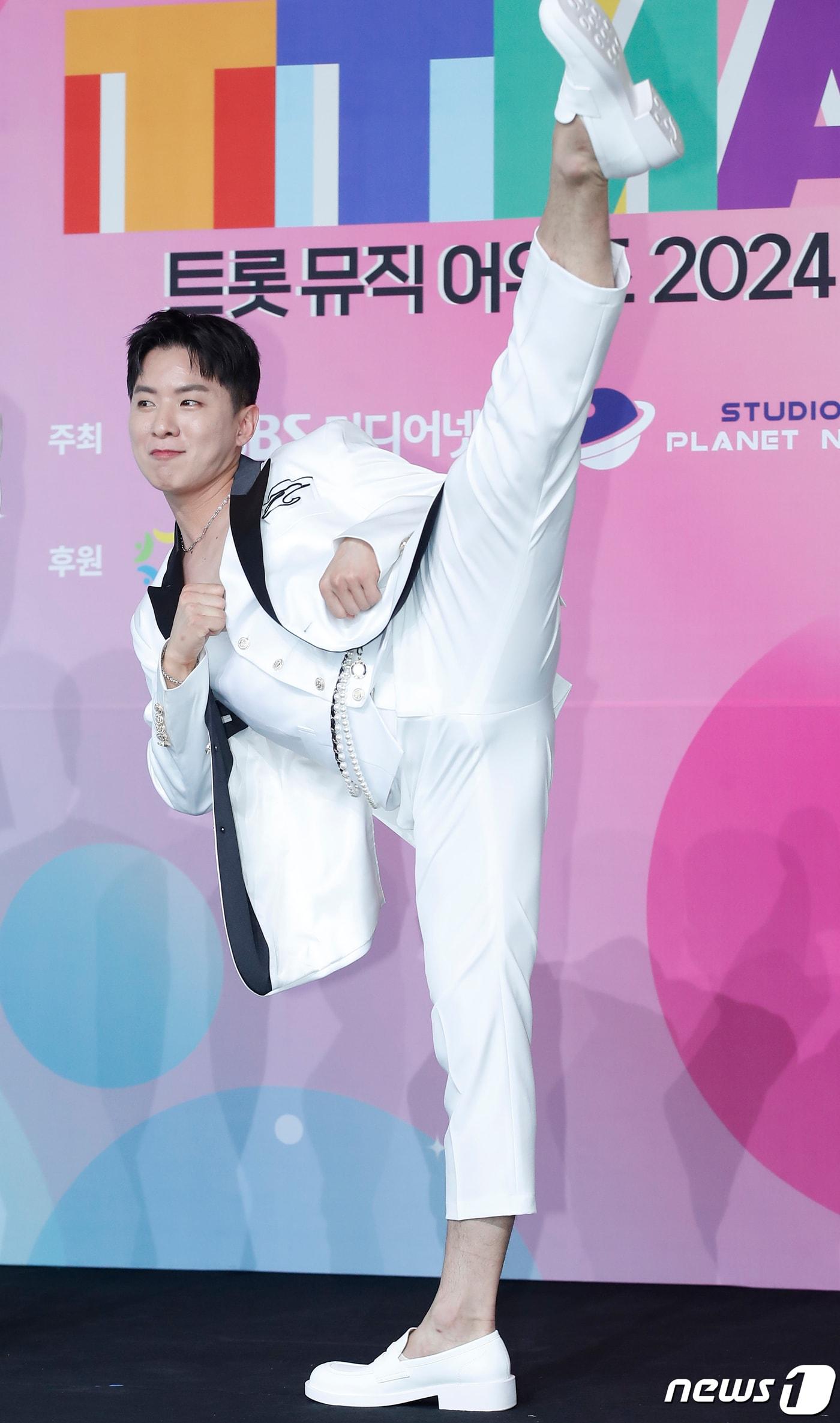 본문 이미지 - 트로트 가수 나태주. 2024.4.12/뉴스1 ⓒ News1 권현진 기자