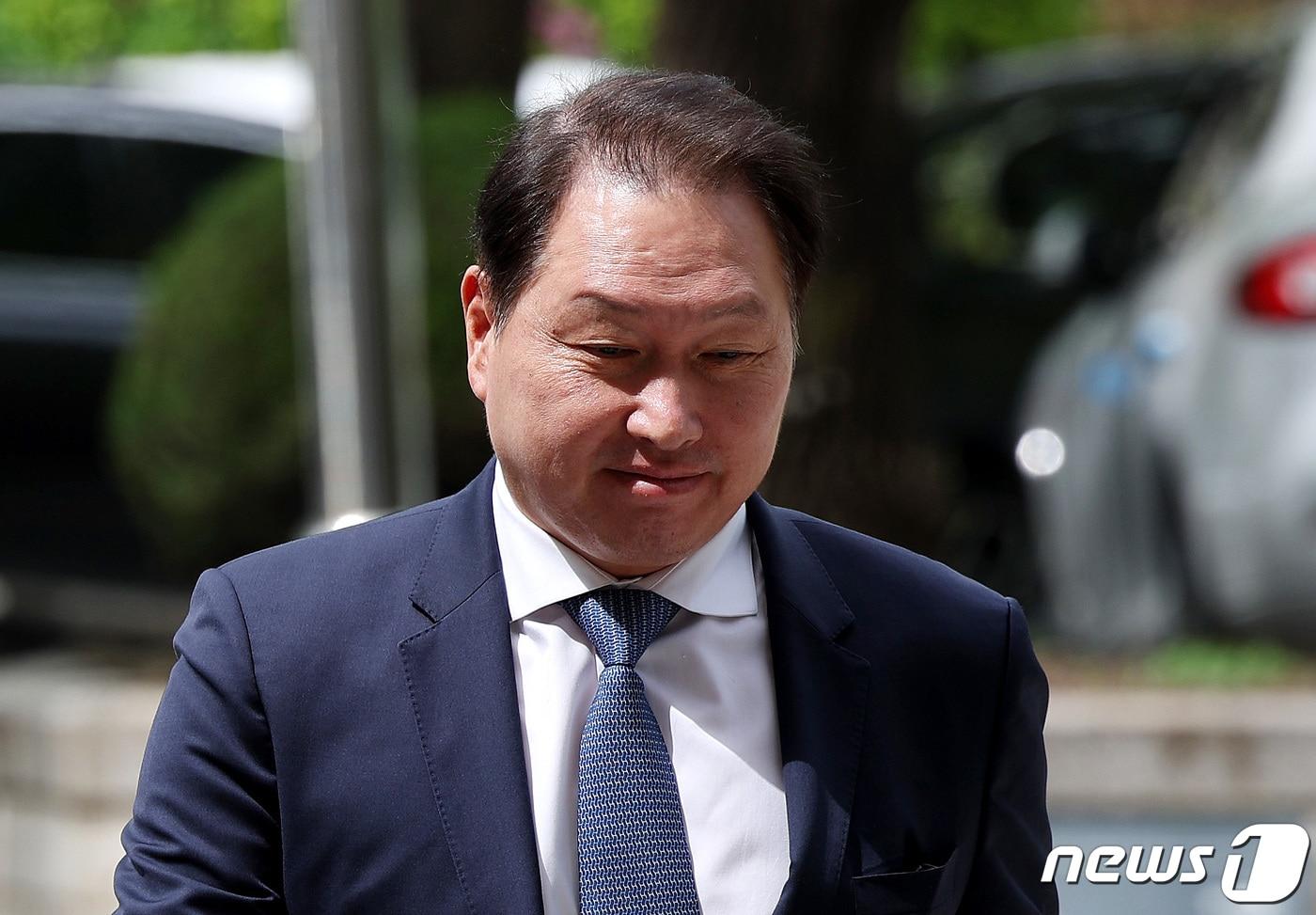 본문 이미지 - 최태원 SK그룹 회장. 2024.4.16/뉴스1 ⓒ News1 박지혜 기자