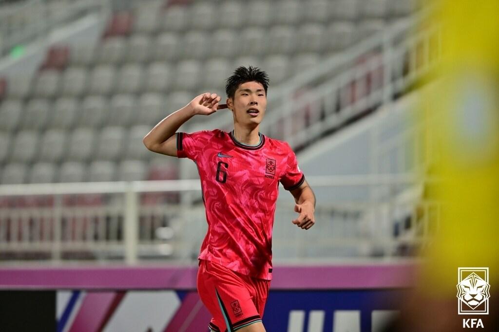 본문 이미지 - 아랍에미리트(UAE)를 상대로 결승골을 넣은 이영준.(대한축구협회 제공)