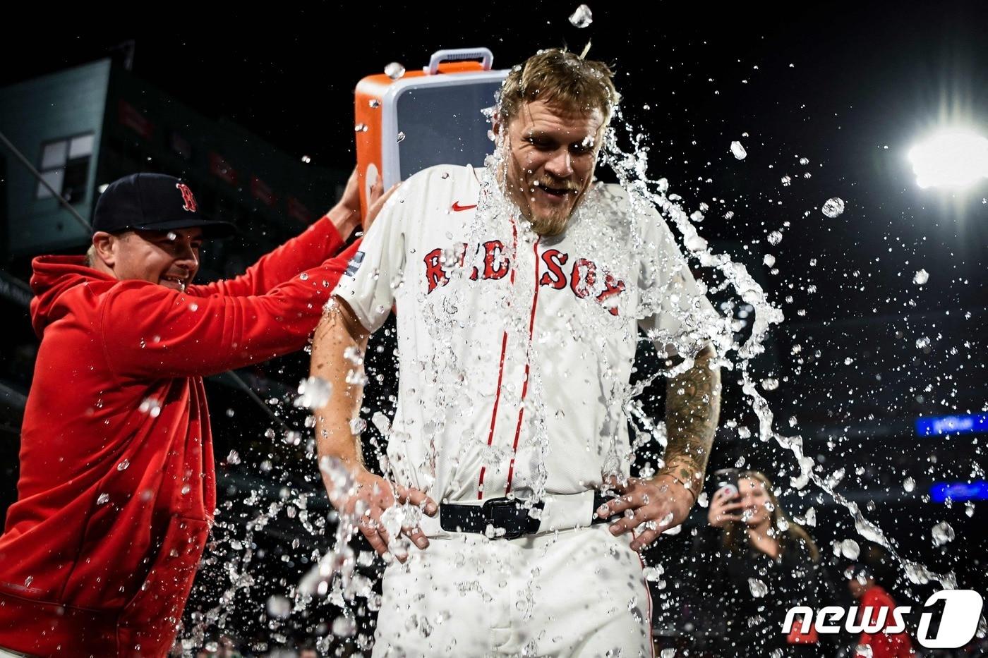 보스턴 레드삭스 투수 태너 하우크는 18일(한국시간) 열린 메이저리그 클리블랜드 가디언스전에서 완봉승을 거뒀다. ⓒ AFP=뉴스1