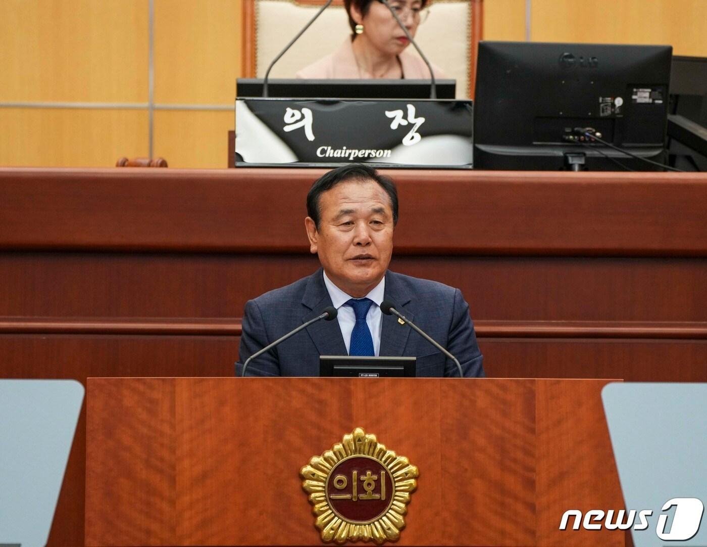 본문 이미지 - 19일 김만기 전북자치도의원이 임시회에서 5분 발언을 하고 있다.(의회제공)2024.4.19/뉴스1