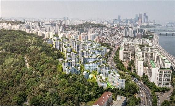 본문 이미지 - 2019년 공개된 흑석11구역 재개발 조감도(서울시 제공).