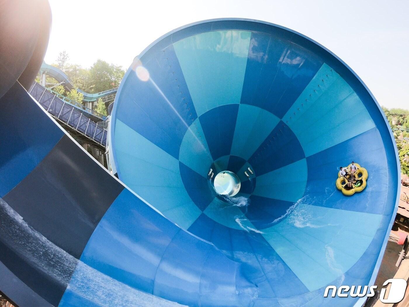 본문 이미지 - 캐리비안 베이 메가스톰(에버랜드 제공)