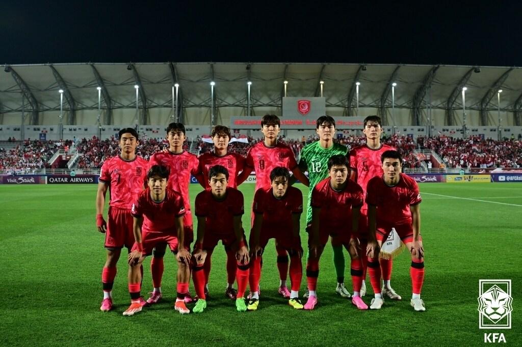 본문 이미지 - 인도네시아와의 8강전에 출전한 23세 이하 축구대표팀 (대한축구협회 제공)