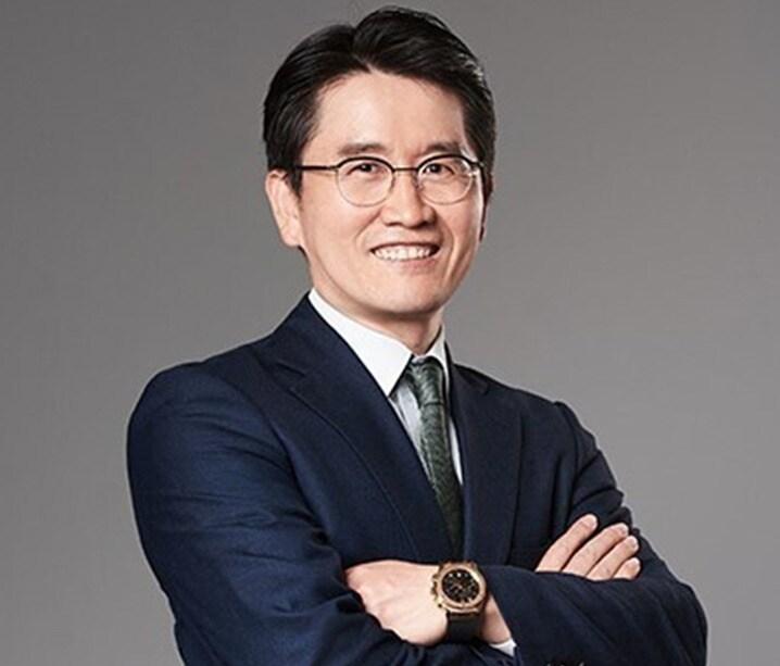 본문 이미지 - 오동운 고위공직자범죄수사처장 후보자 / 법무법인 금성 홈페이지 갈무리