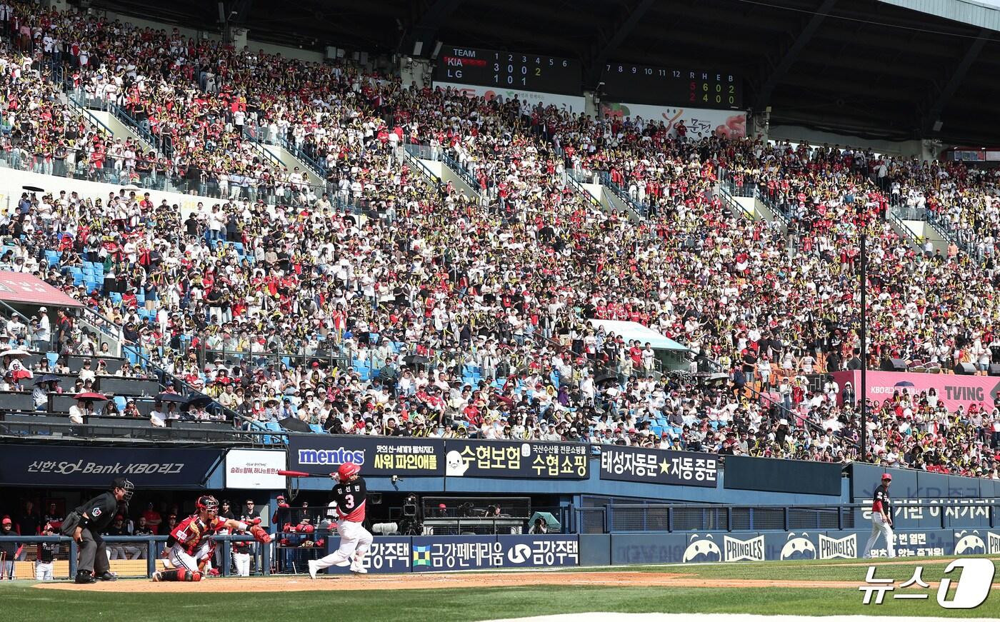 본문 이미지 - KBO리그 경기 모습. /뉴스1 DB ⓒ News1 김성진 기자