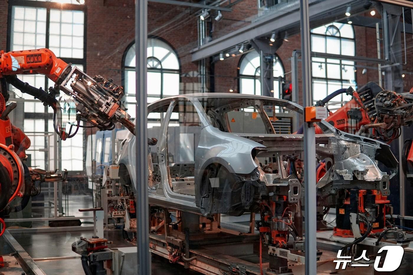 본문 이미지 - 자동차 조립 장면(김천시 제공) /뉴스1