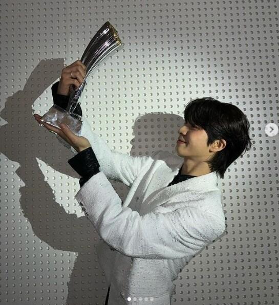 본문 이미지 - 가수 정동원 인스타그램 갈무리