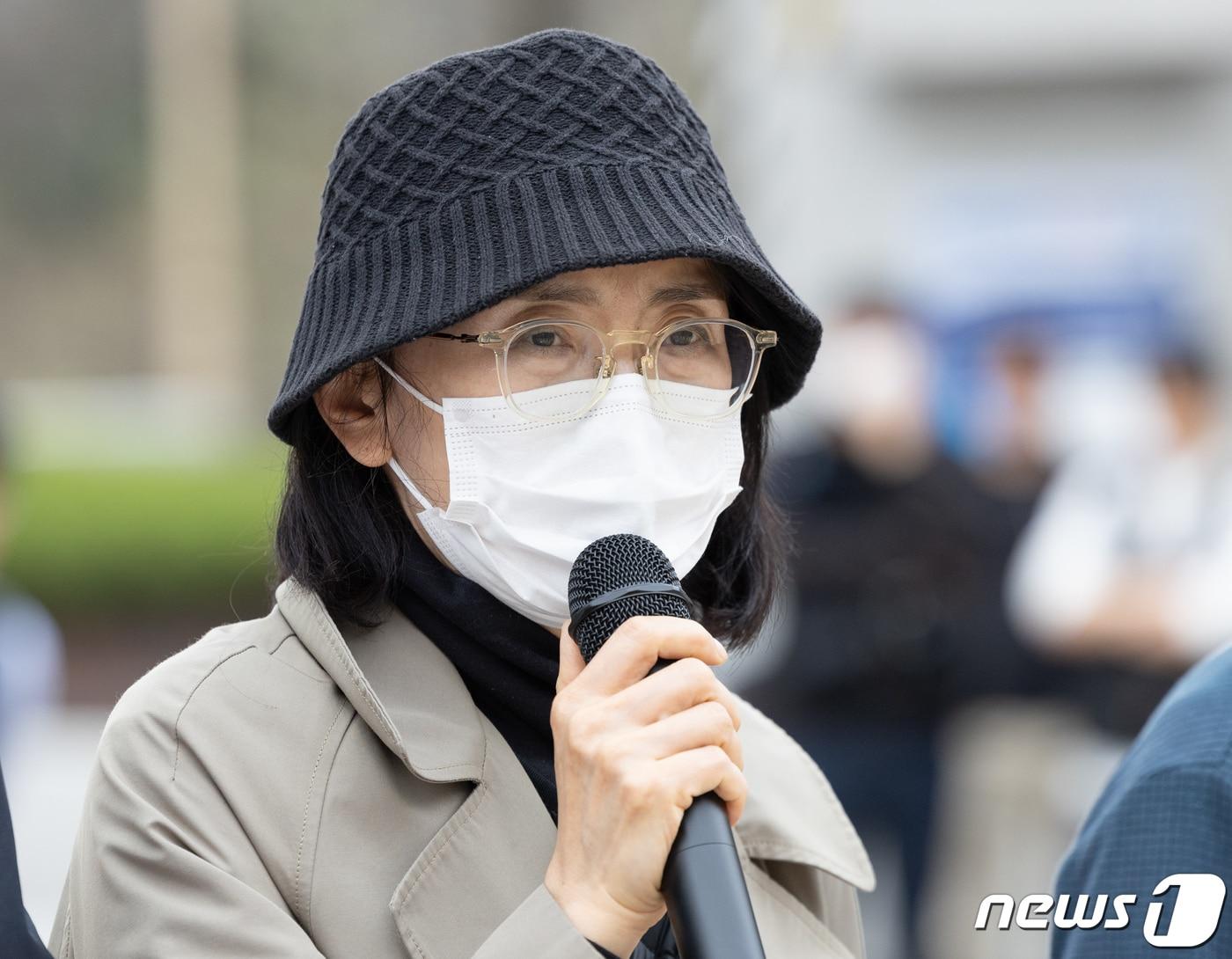 본문 이미지 - 성폭력 사안을 공익제보한 지혜복 교사. /뉴스1 ⓒ News1 이재명 기자