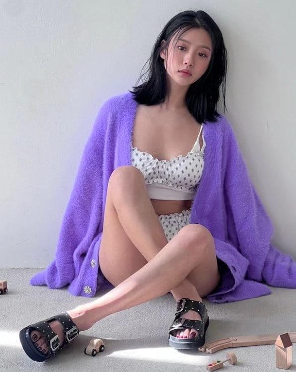 본문 이미지 - 고민시 SNS 캡처