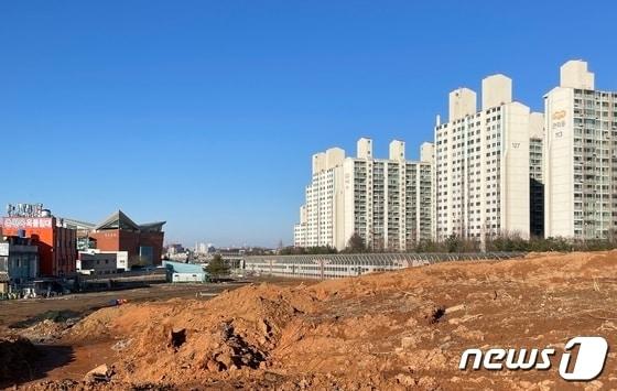 본문 이미지 - 고양시 일산서구 덕이동 데이터센터 예정 부지. (이용우 의원실 제공)