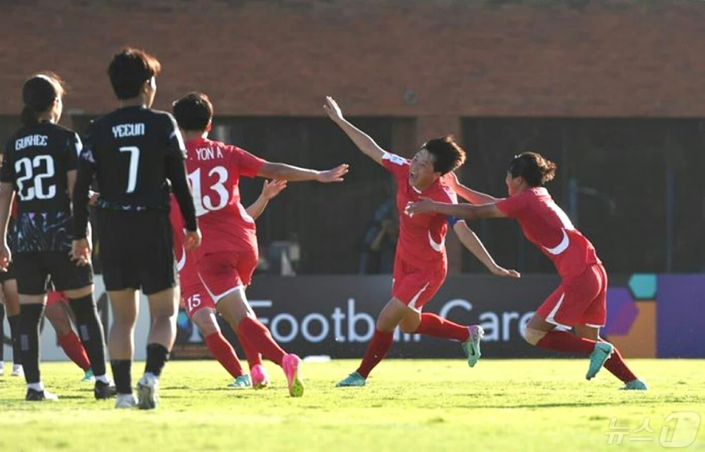 본문 이미지 - (평양 노동신문=뉴스1) = 북한 노동당 기관지 노동신문은 13일 "2024년 아시아축구연맹 17살 미만 여자아시아컵경기대회가 인도네시아에서 진행되고 있다＂면서 ＂1조에 속한 우리나라 팀은 지난 6일 첫 경기에서 괴뢰한국팀을 7:0으로 타승하였다＂고 보도했다. [국내에서만 사용가능. 재배포 금지. DB 금지. For Use Only in the Republic of Korea. Redistribution Prohibited] rodongphoto@news1.kr