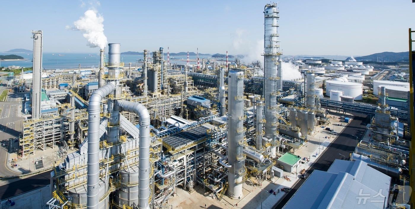 HD현대케미칼 공장 전경(HD현대오일뱅크 제공)  /뉴스1