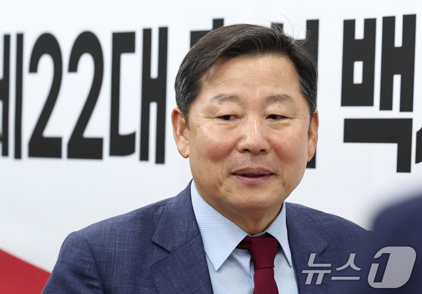 본문 이미지 - 이철규 국민의힘 의원이 17일 오후 서울 여의도 국회에서 열린 당 총선백서특별위원회 공천관련 평가회의에 참석하고 있다. 2024.5.17/뉴스1 ⓒ News1 구윤성 기자
