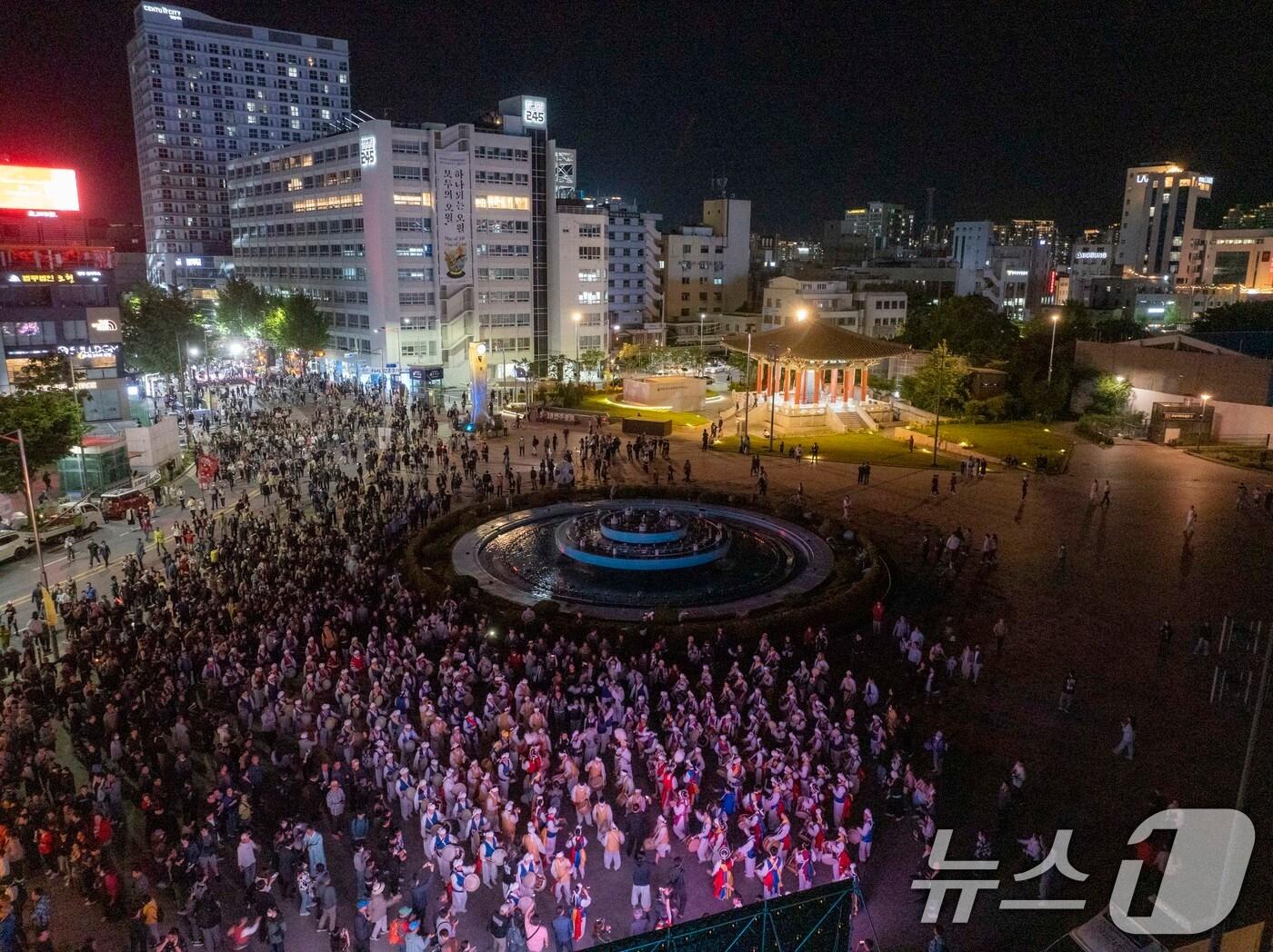 본문 이미지 - 지난해 5월 17일 오후 광주 동구 금남로 일대에서 열린 44주년 5·18민중항쟁기념행사. (공동취재) 2024.5.17/뉴스1 ⓒ News1 안은나 기자