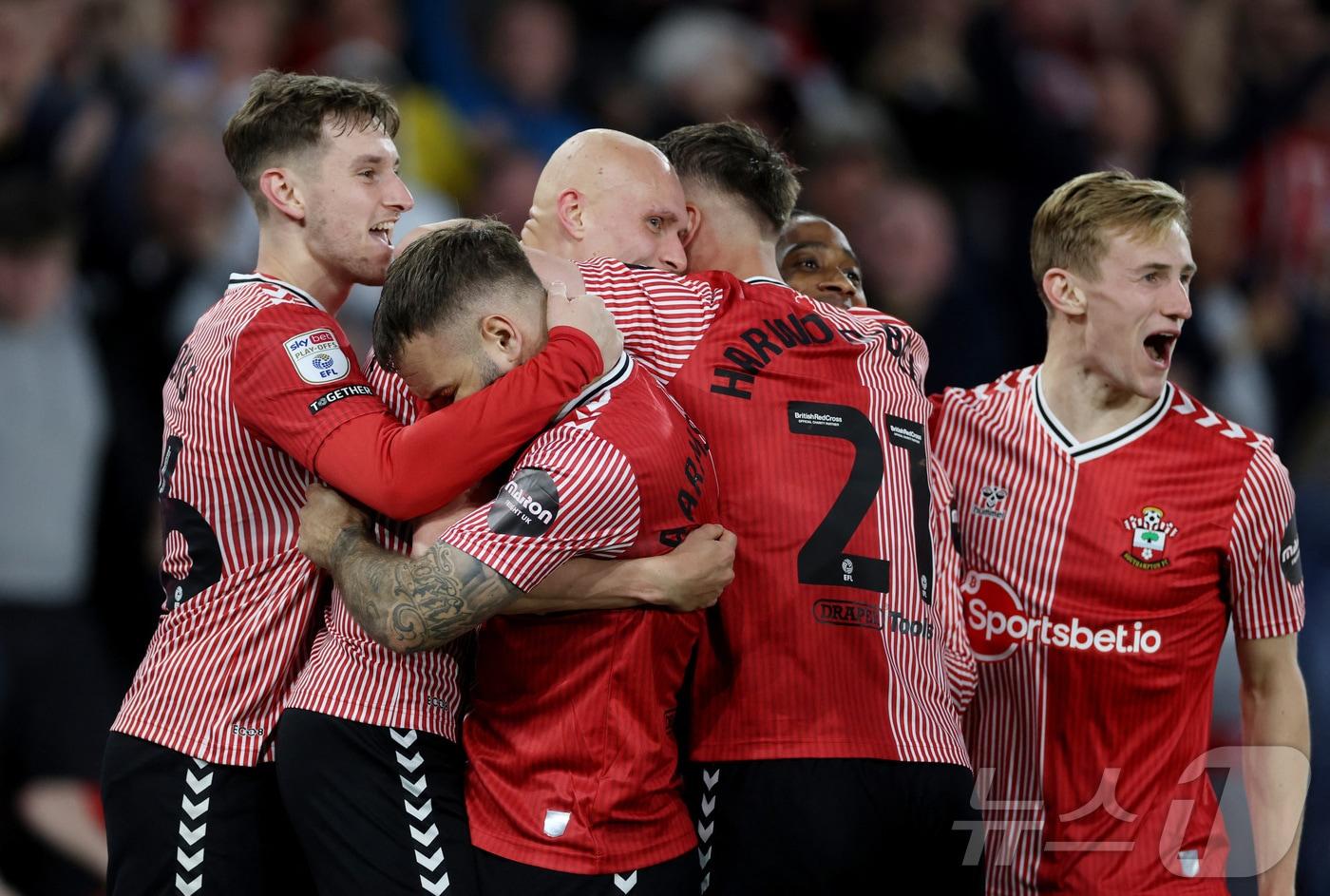 사우샘프턴이 2023-24 잉글랜드 챔피언십 플레이오프 결승에 진출했다. ⓒ 로이터=뉴스1