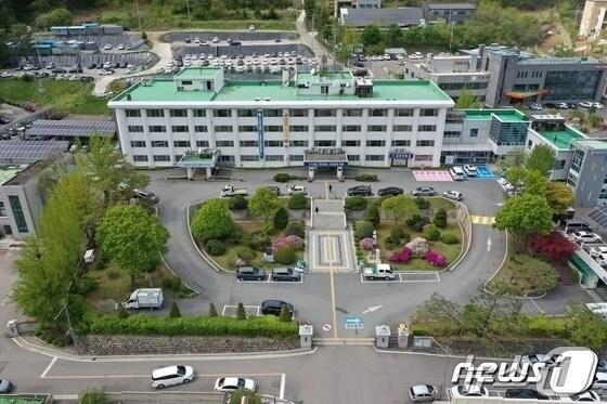 본문 이미지 - 인제군청 전경./뉴스1