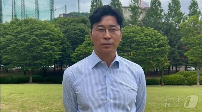 본문 이미지 - 김도훈 한국축구대표팀 임시 감독(KFA 영상 캡처)