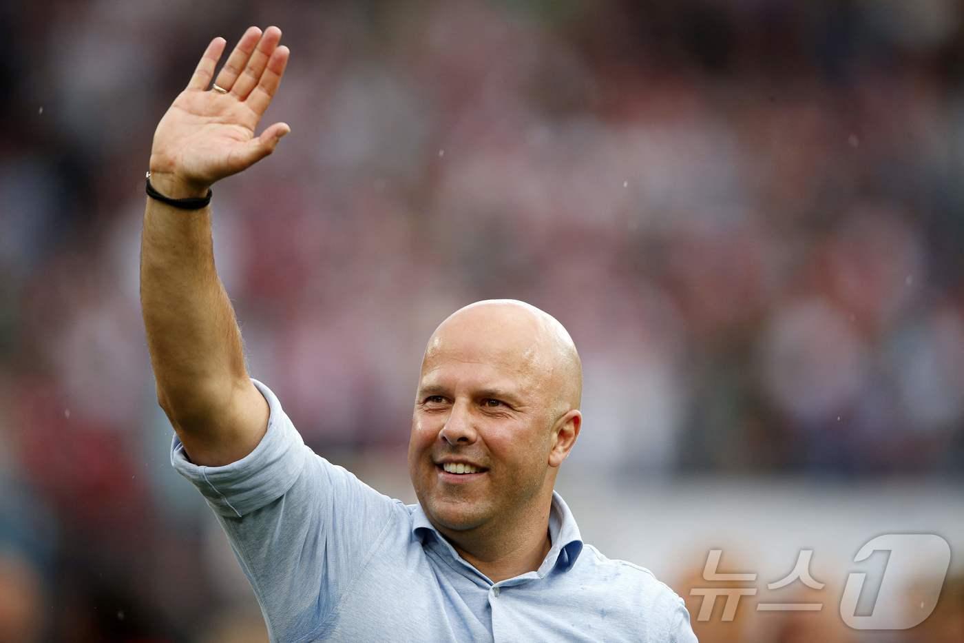 리버풀 지휘봉을 잡게 된 슬롯 감독. ⓒ AFP=뉴스1