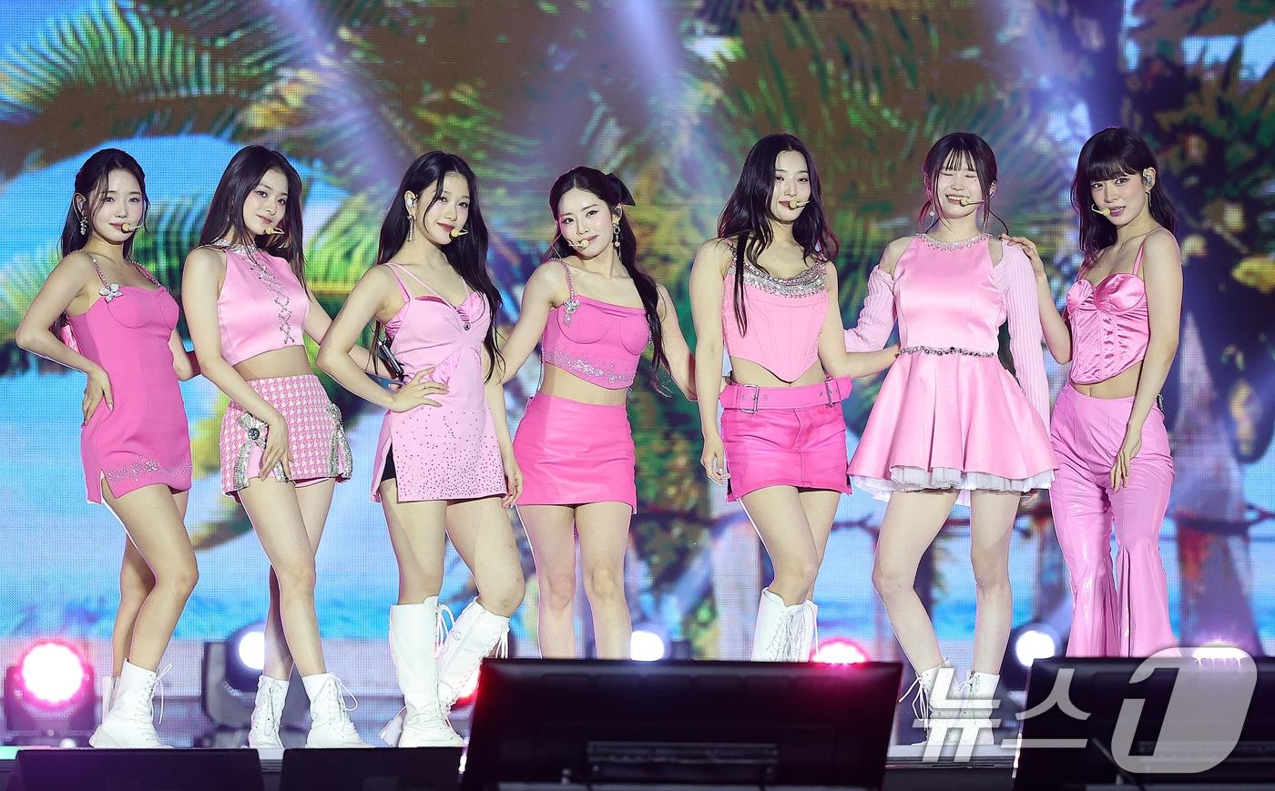 본문 이미지 - 걸그룹 프로미스나인 2024.5.21/뉴스1 ⓒ News1 김진환 기자