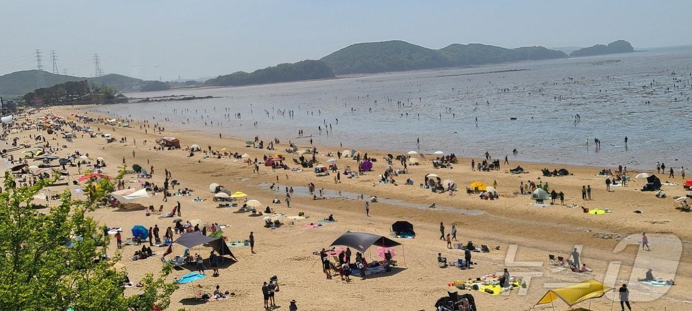 본문 이미지 - 대부도 방아머리 해변.(안산시 제공)