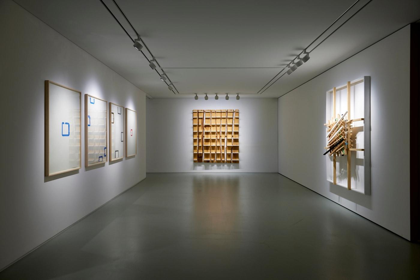 본문 이미지 - 키시오 스가 개인전 전경. 조현화랑 제공.