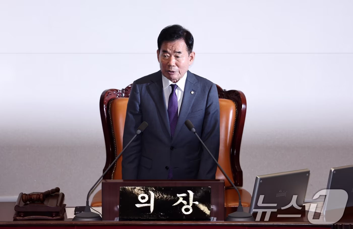 본문 이미지 - 김진표 국회의장이 28일 오후 서울 여의도 국회에서 열린 제21대 국회 마지막 본회의에에서 개의에 앞서 인사말을 하고 있다. 2024.5.28/뉴스1 ⓒ News1 구윤성 기자