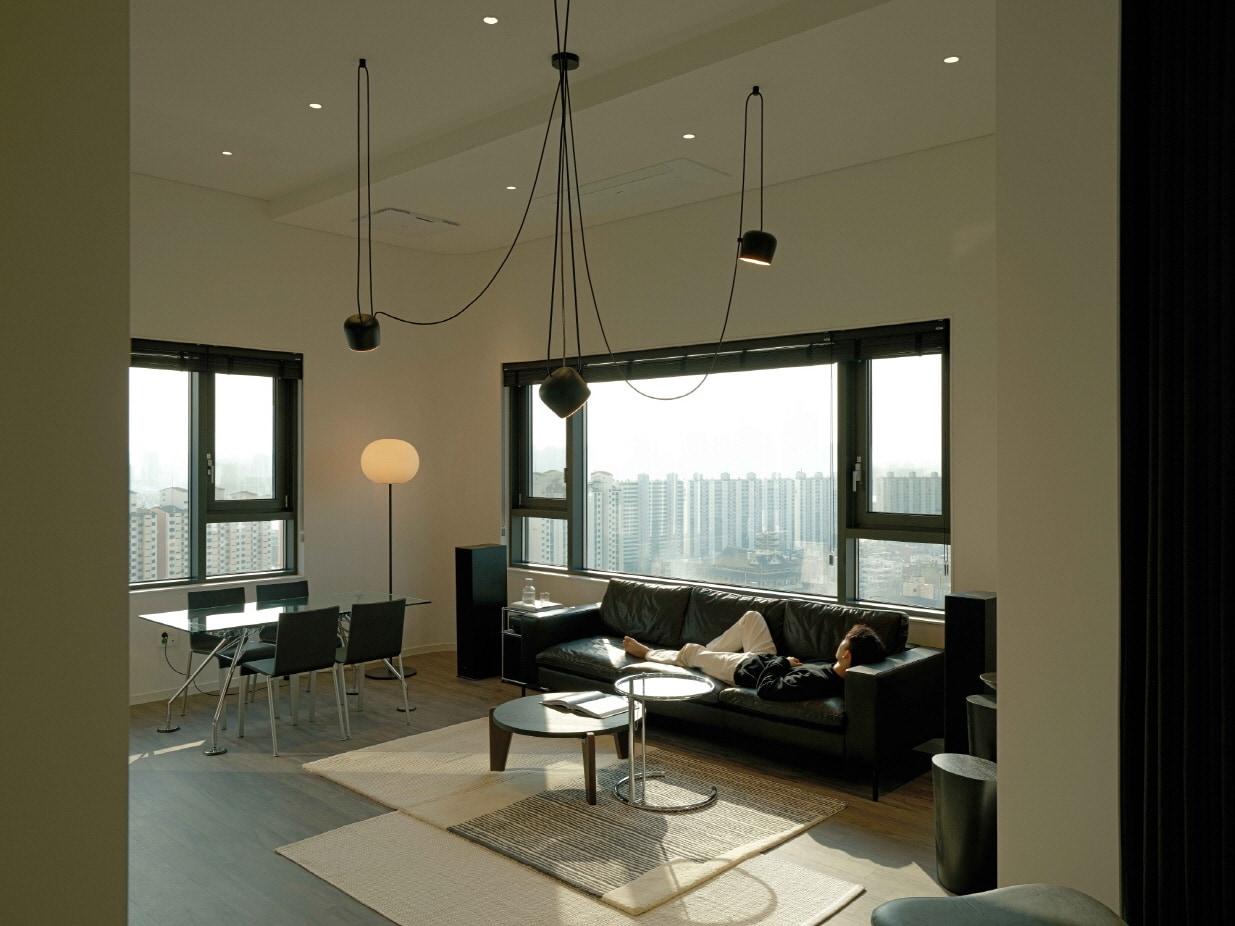 본문 이미지 - '에피소드 용산' 알파 타입 내부 모습(SK디앤디 제공).