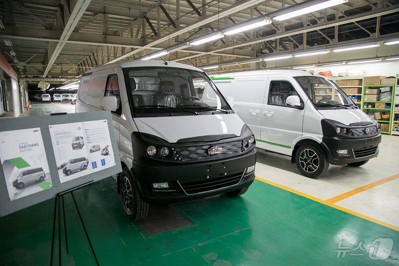 본문 이미지 - 군산형 일자리 참여기업인 명신이 29일 친환경 완성차 생산 중단하고 자동차 부품사업으로 전환한다고 밝혔다.(군산시 제공) 2024.5.29/뉴스1